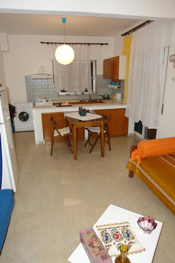 Antheia'S House Villa Nea Skioni Exterior photo