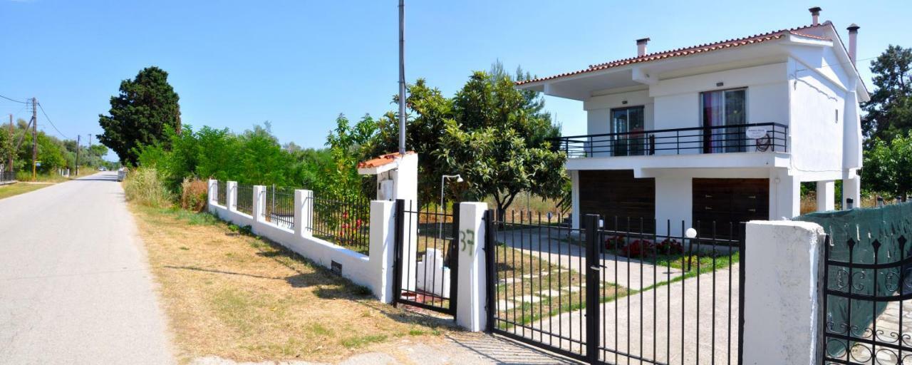 Antheia'S House Villa Nea Skioni Exterior photo